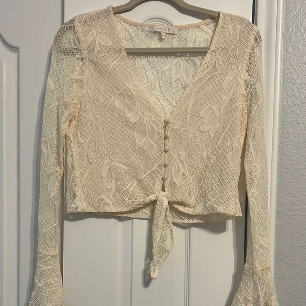 Wayf Cream Lace Tie-Front Top | size Small